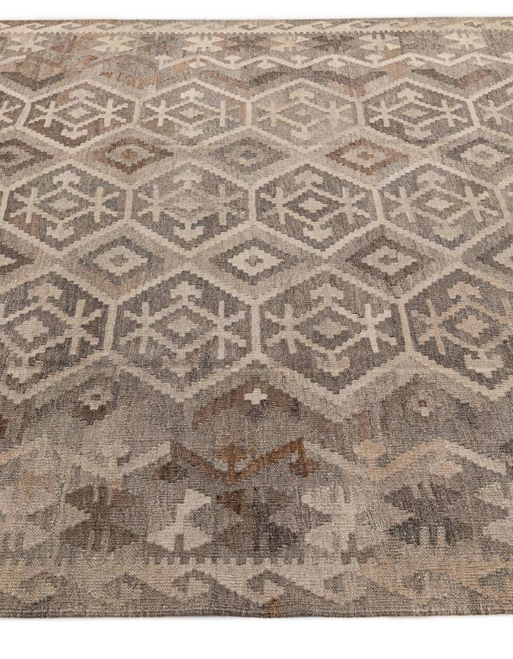 Detail image of  6' 7 x 9' 11  Hand Woven Kilim Maymana Wool Rug