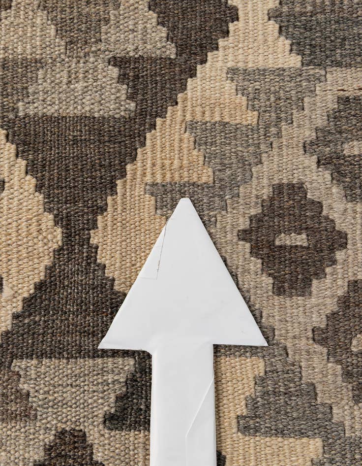 Detail image of  6' 8 x 10'  Hand Woven Kilim Maymana Wool Rug