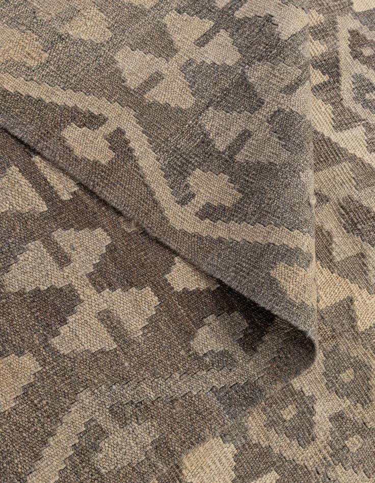 Detail image of  6' 8 x 10'  Hand Woven Kilim Maymana Wool Rug