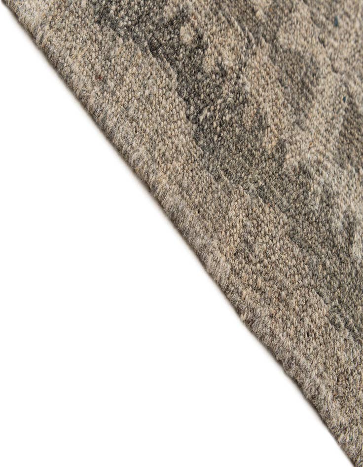 Detail image of  6' 9 x 9' 10  Hand Woven Kilim Maymana Wool Rug