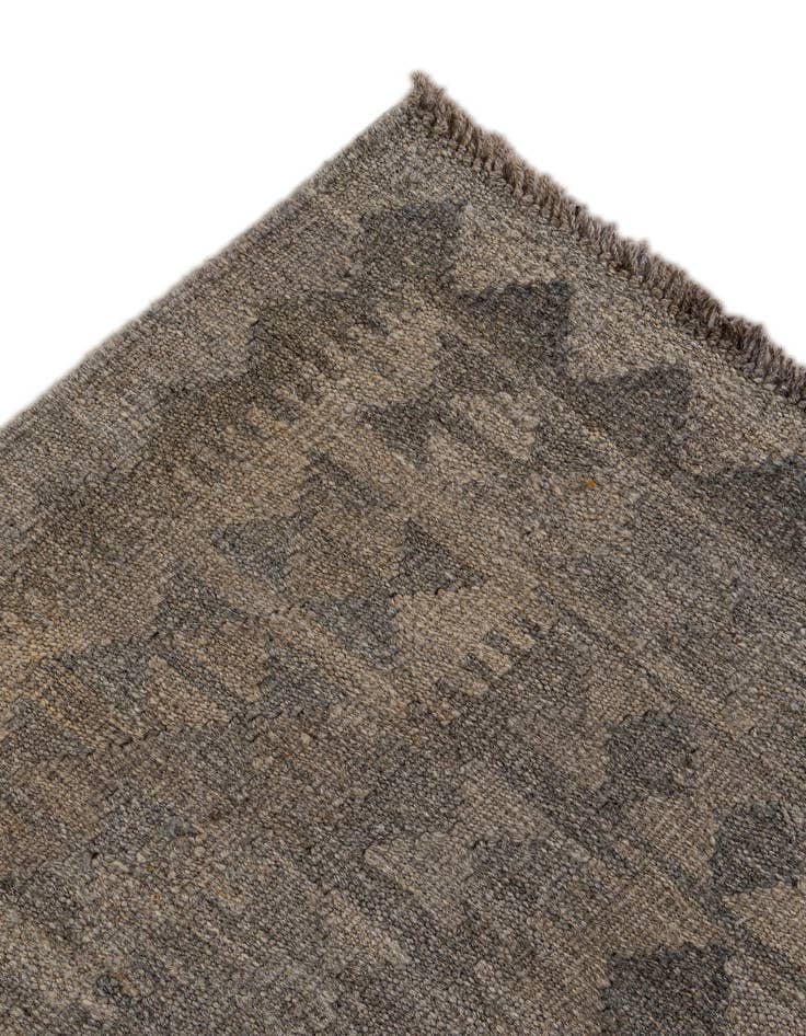 Detail image of  6' 9 x 9' 10  Hand Woven Kilim Maymana Wool Rug