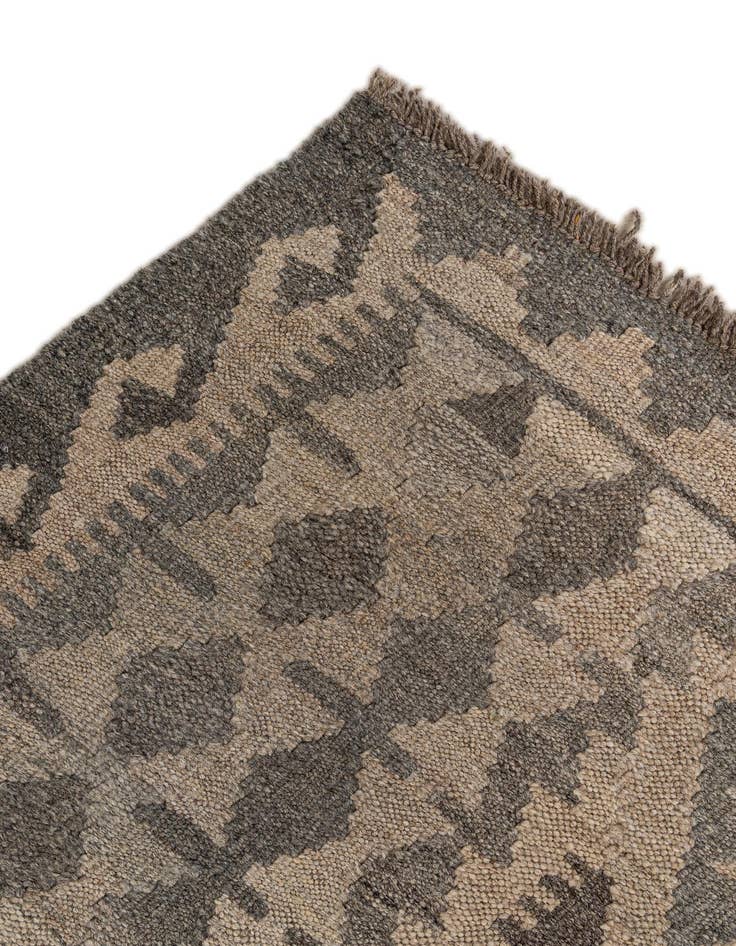 Detail image of  6' 9 x 9' 9  Hand Woven Kilim Maymana Wool Rug