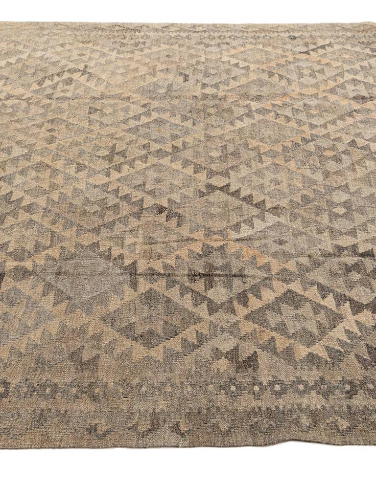 Detail image of  6' 6 x 9' 11  Hand Woven Kilim Maymana Wool Rug