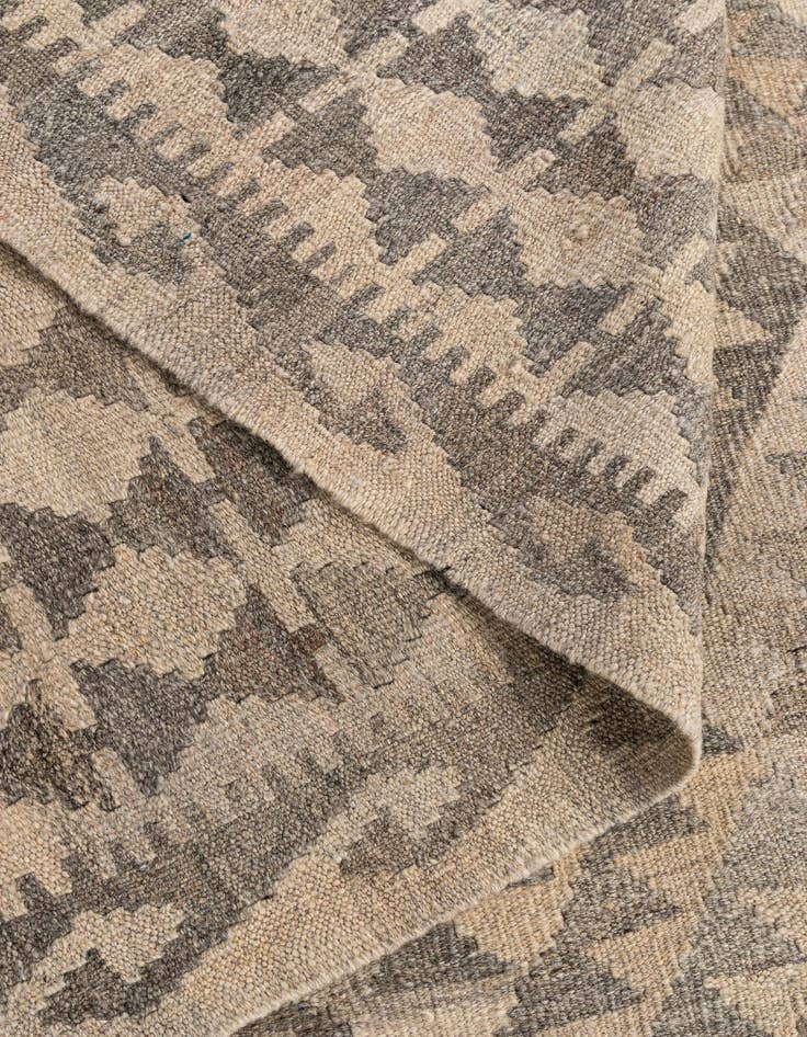 Detail image of  6' 8 x 9' 9  Hand Woven Kilim Maymana Wool Rug