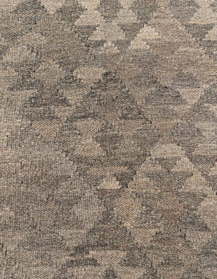 Detail image of  6' 8 x 9' 8  Hand Woven Kilim Maymana Wool Rug