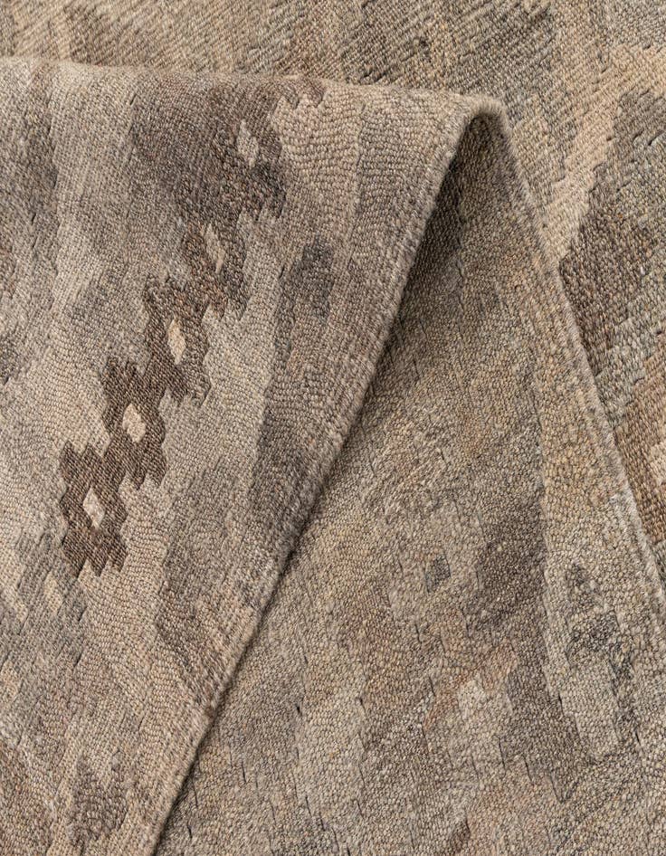 Detail image of  6' 9 x 9' 11  Hand Woven Kilim Maymana Wool Rug