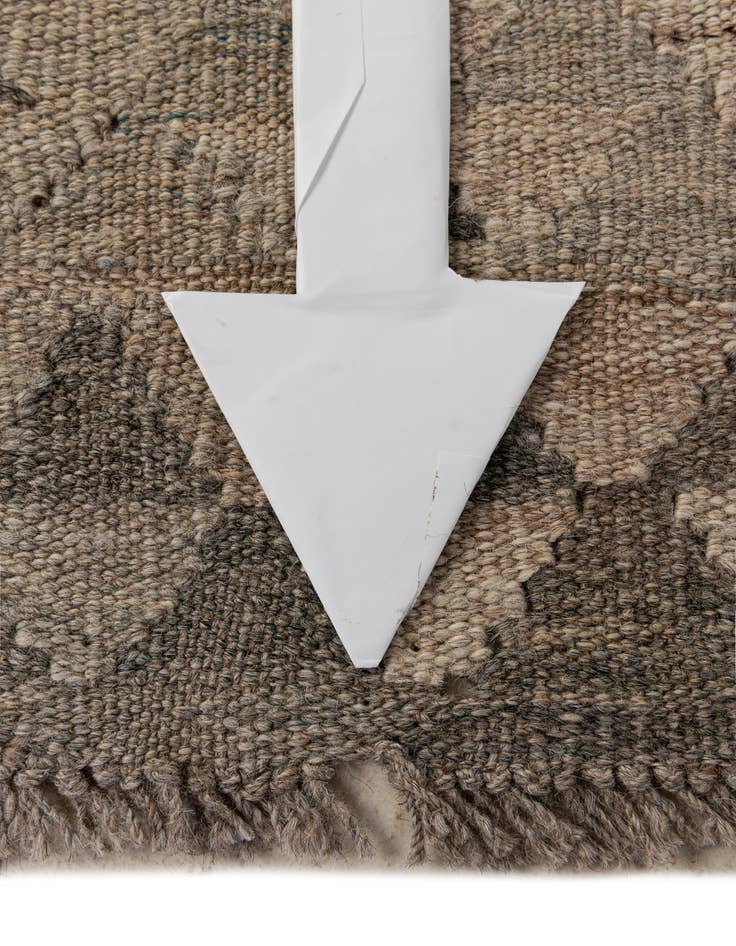 Detail image of  6' 9 x 9' 9  Hand Woven Kilim Maymana Wool Rug