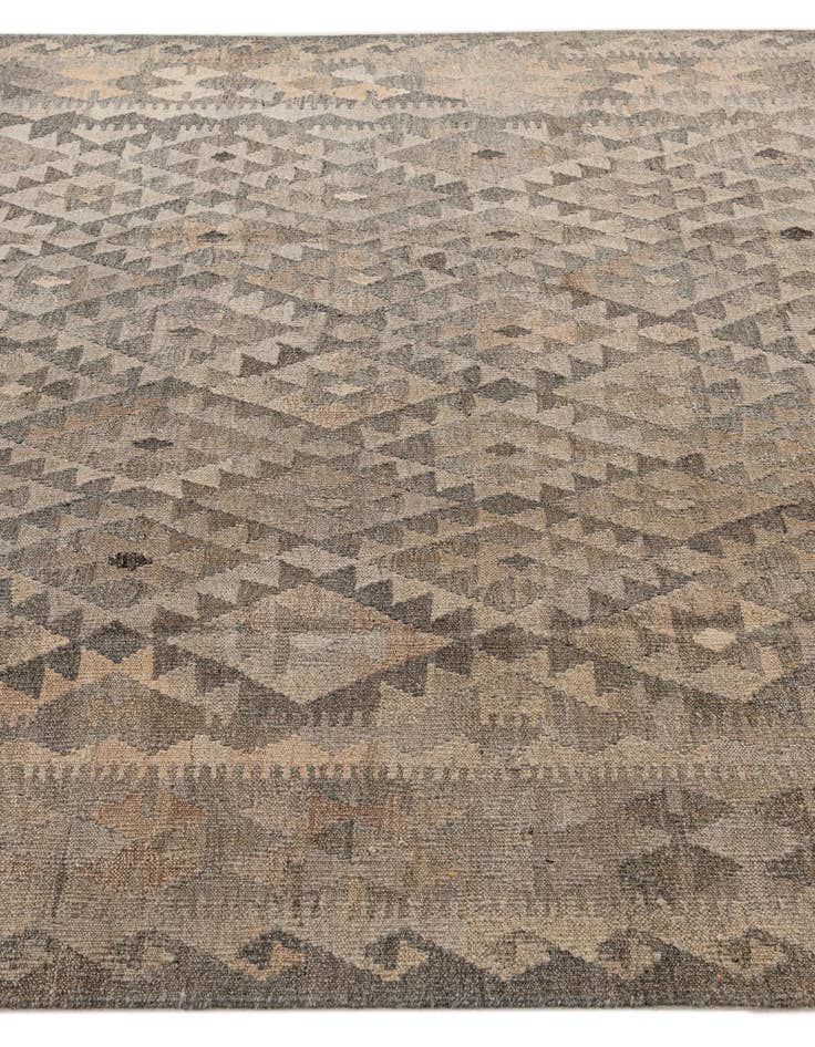 Detail image of  6' 9 x 9' 9  Hand Woven Kilim Maymana Wool Rug