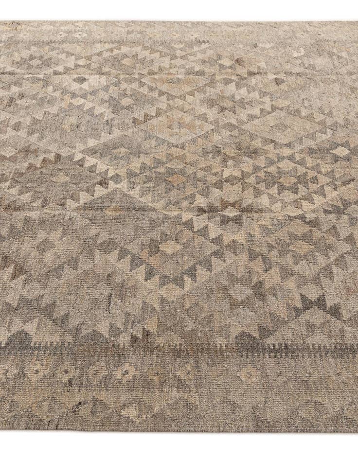 Detail image of  6' 6 x 9' 10  Hand Woven Kilim Maymana Wool Rug