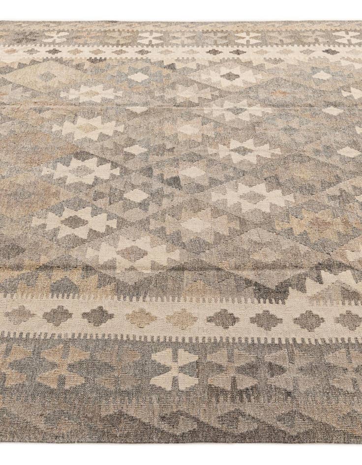 Detail image of  6' 7 x 9' 10  Hand Woven Kilim Maymana Wool Rug