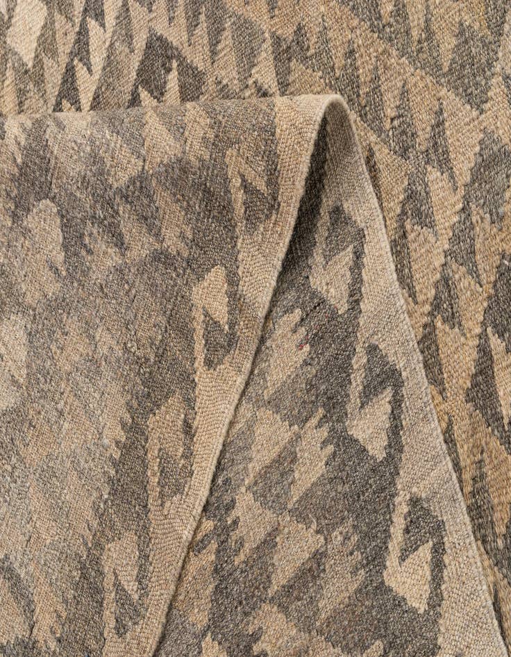 Detail image of  6' 9 x 9' 11  Hand Woven Kilim Maymana Wool Rug