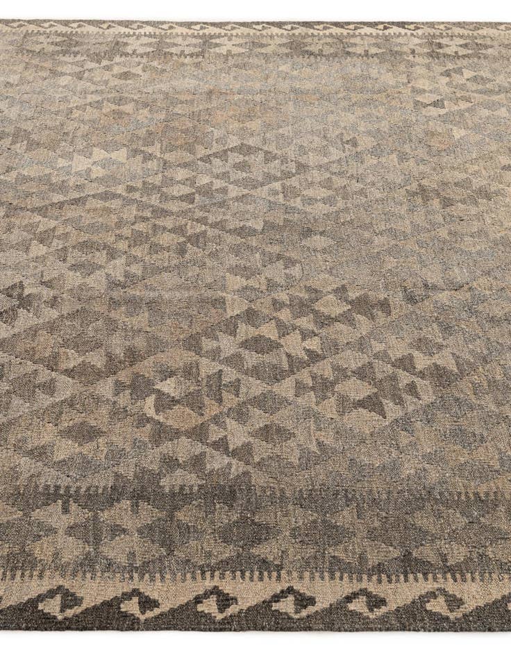 Detail image of  6' 7 x 9' 9  Hand Woven Kilim Maymana Wool Rug