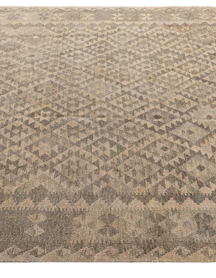Detail image of  6' 7 x 9' 9  Hand Woven Kilim Maymana Wool Rug