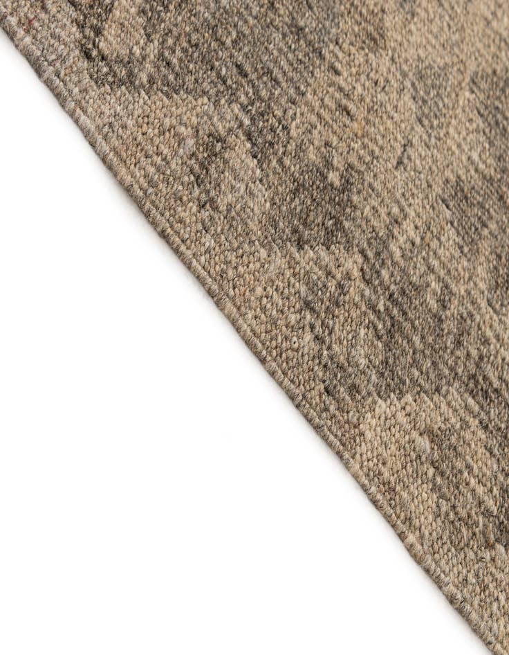 Detail image of  6' 7 x 9' 9  Hand Woven Kilim Maymana Wool Rug