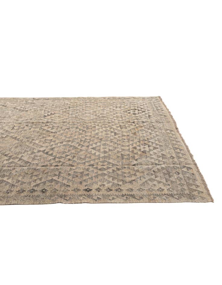 Detail image of  6' 6 x 9' 11  Hand Woven Kilim Maymana Wool Rug