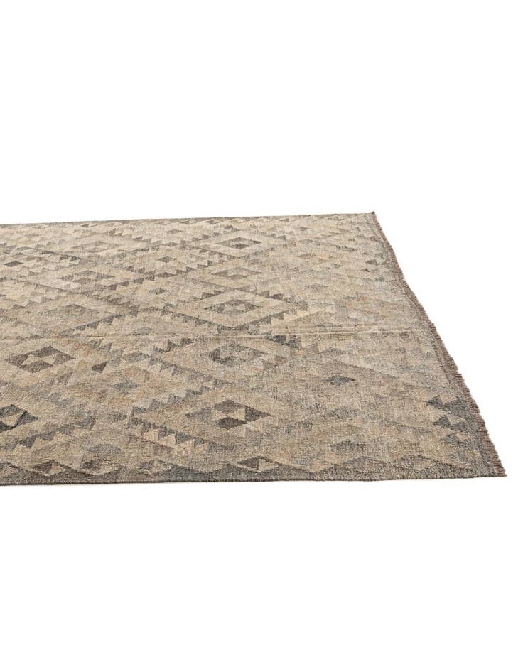 Detail image of  6' 8 x 10' 3  Hand Woven Kilim Maymana Wool Rug