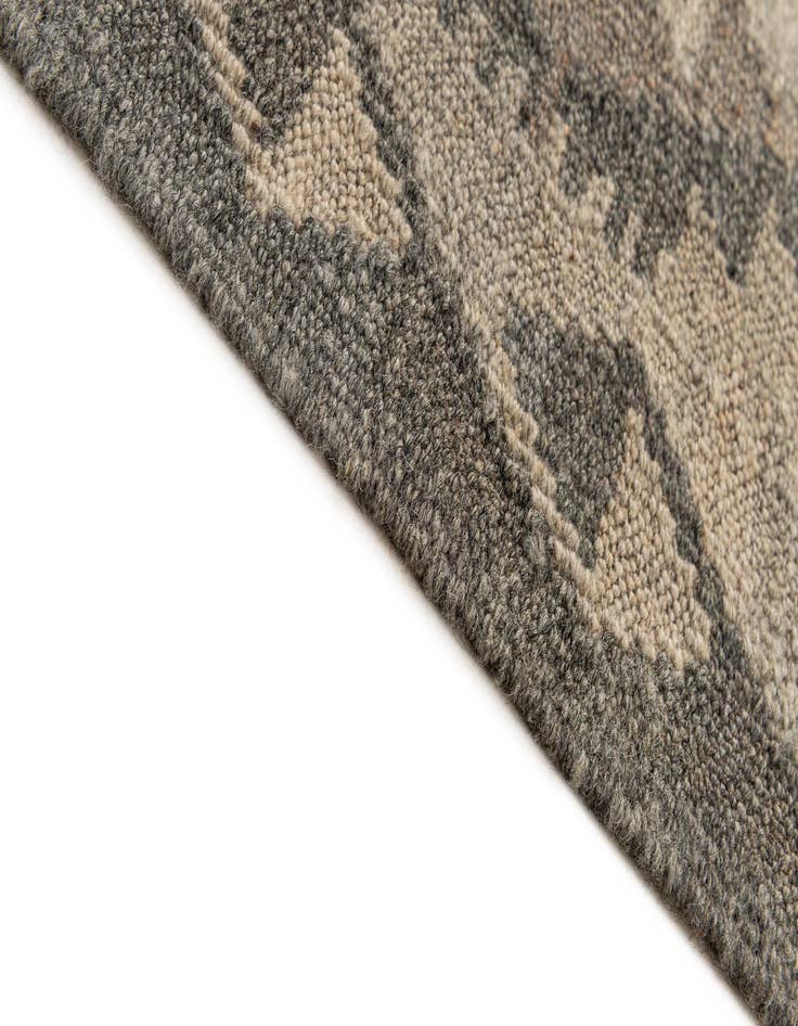 Detail image of  6' 8 x 10' 3  Hand Woven Kilim Maymana Wool Rug