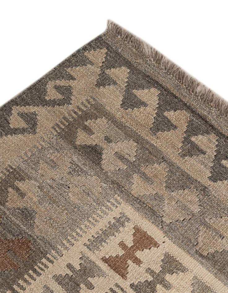 Detail image of  6' 6 x 10' 3  Hand Woven Kilim Maymana Wool Rug