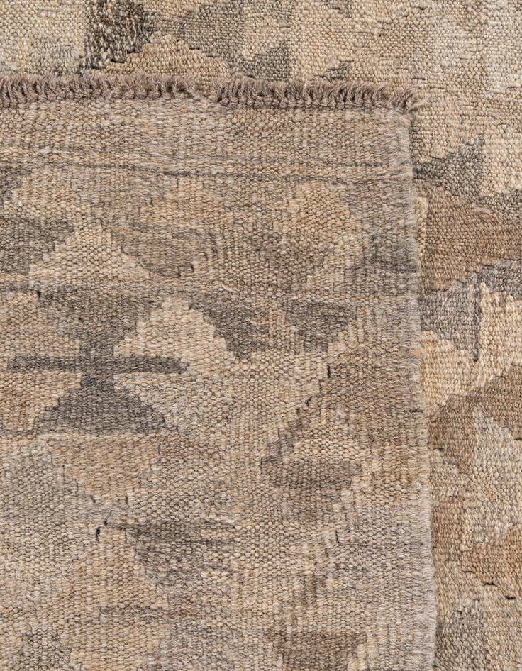 Detail image of  6' 8 x 10' 2  Hand Woven Kilim Maymana Wool Rug
