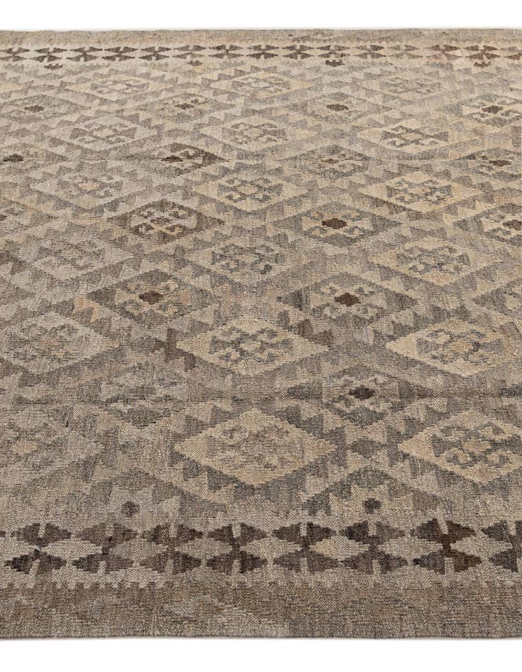 Detail image of  6' 6 x 10'  Hand Woven Kilim Maymana Wool Rug