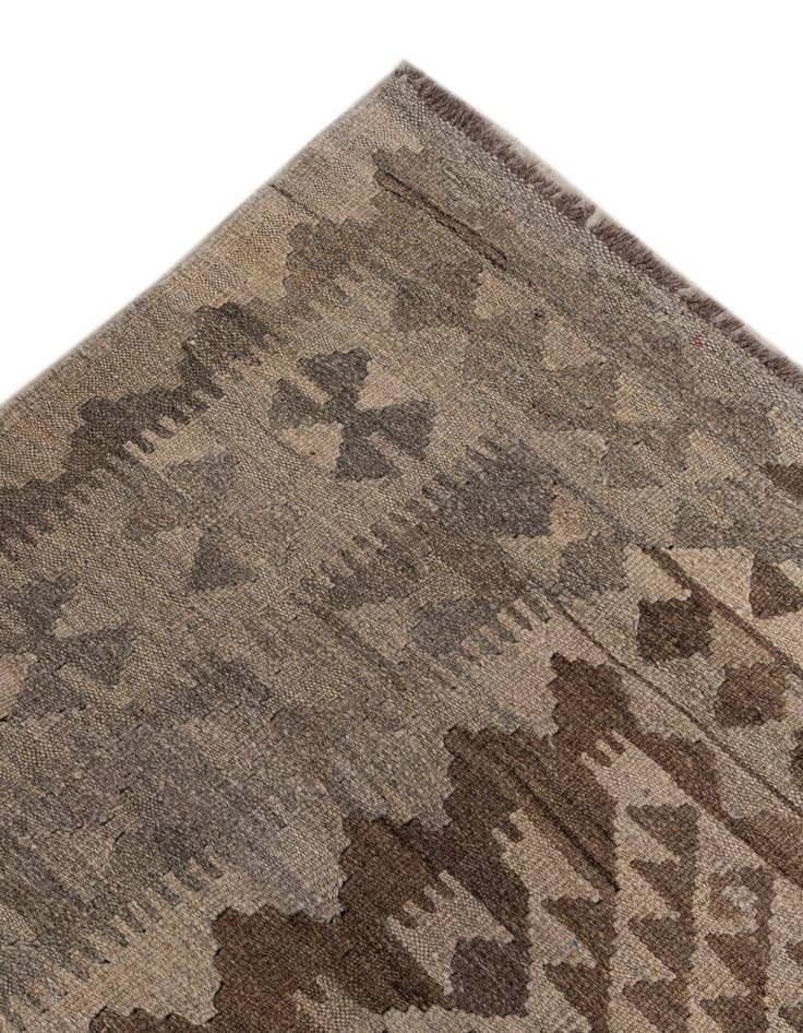 Detail image of  6' 6 x 10' 3  Hand Woven Kilim Maymana Wool Rug