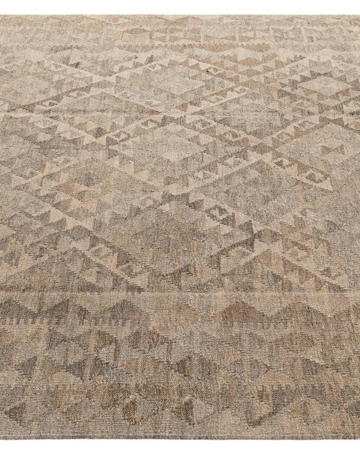 Detail image of  6' 8 x 10'  Hand Woven Kilim Maymana Wool Rug