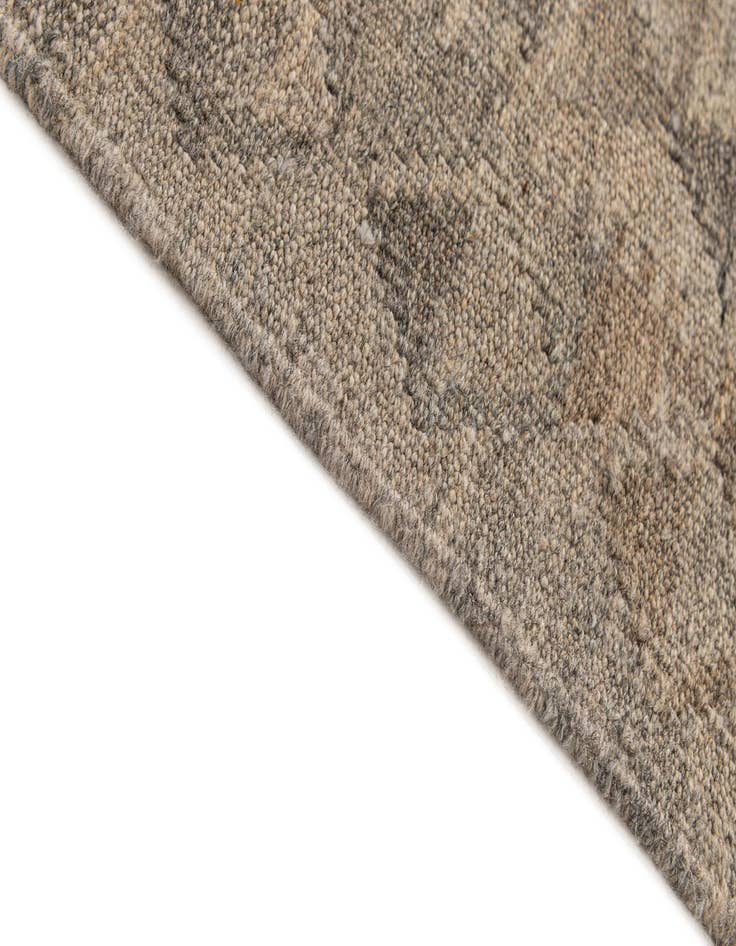 Detail image of  6' 8 x 10'  Hand Woven Kilim Maymana Wool Rug