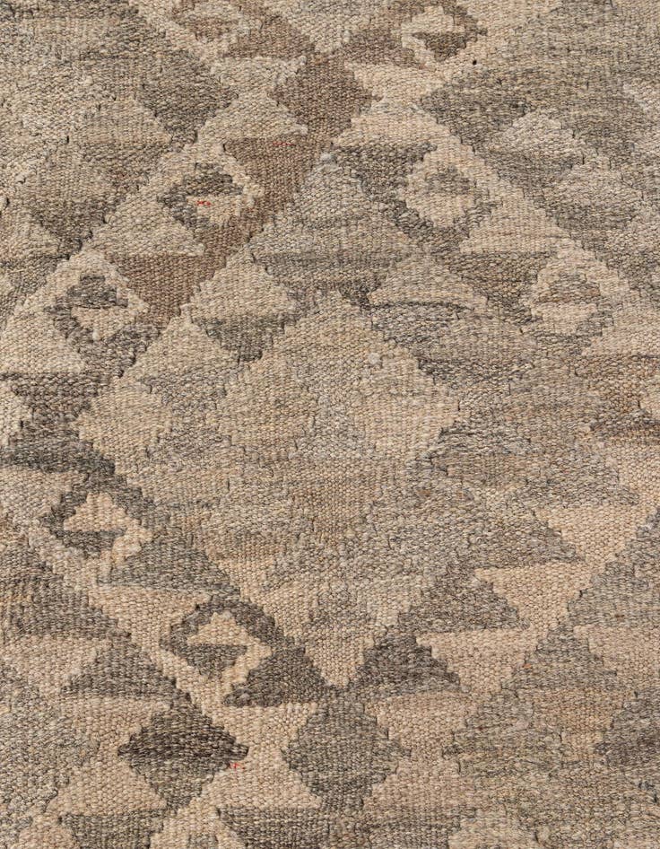 Detail image of  6' 8 x 10'  Hand Woven Kilim Maymana Wool Rug