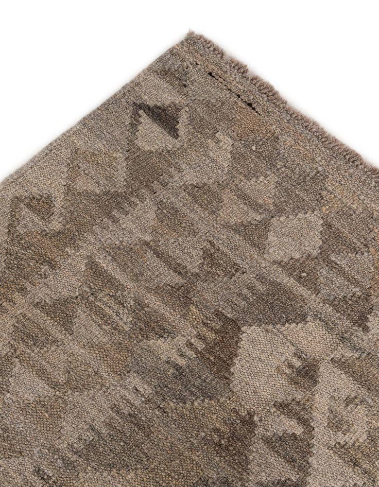 Detail image of  6' 8 x 10'  Hand Woven Kilim Maymana Wool Rug