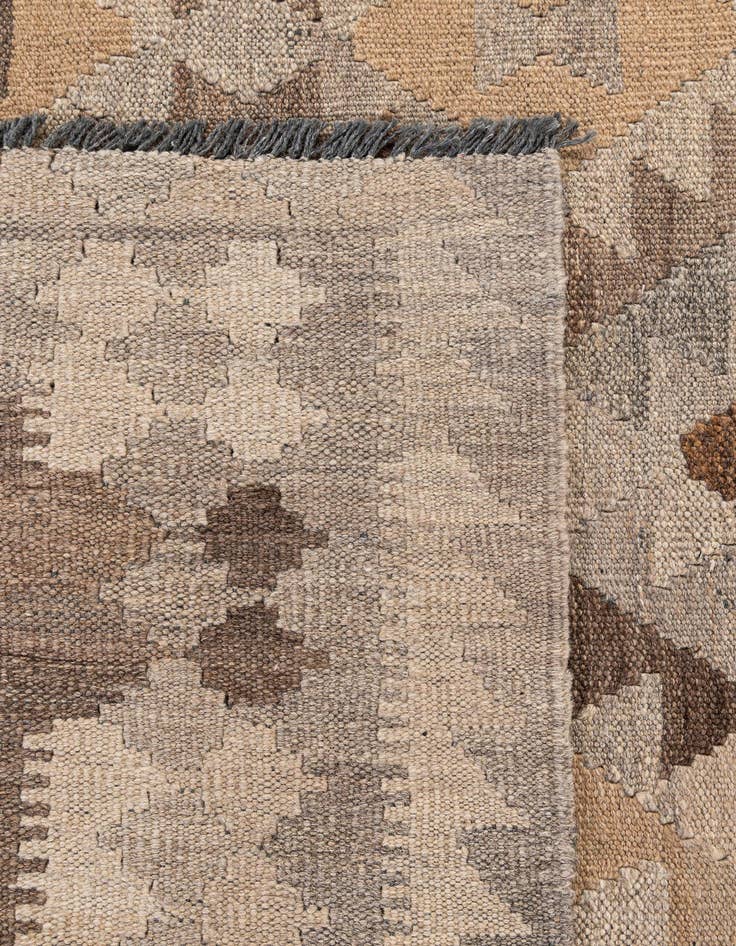Detail image of  7' 4 x 9' 5  Hand Woven Kilim Maymana Wool Rug