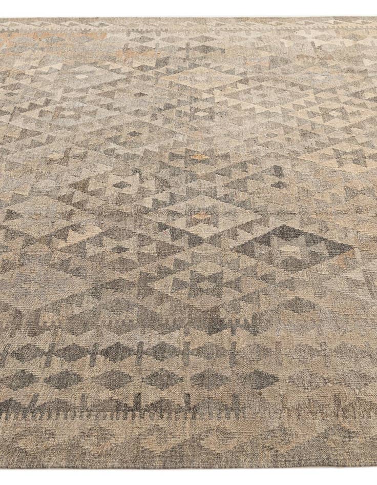 Detail image of  6' 11 x 9' 7  Hand Woven Kilim Maymana Wool Rug