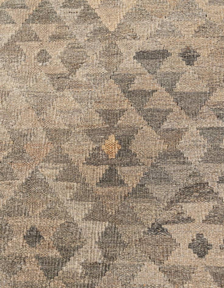 Detail image of  6' 11 x 9' 7  Hand Woven Kilim Maymana Wool Rug