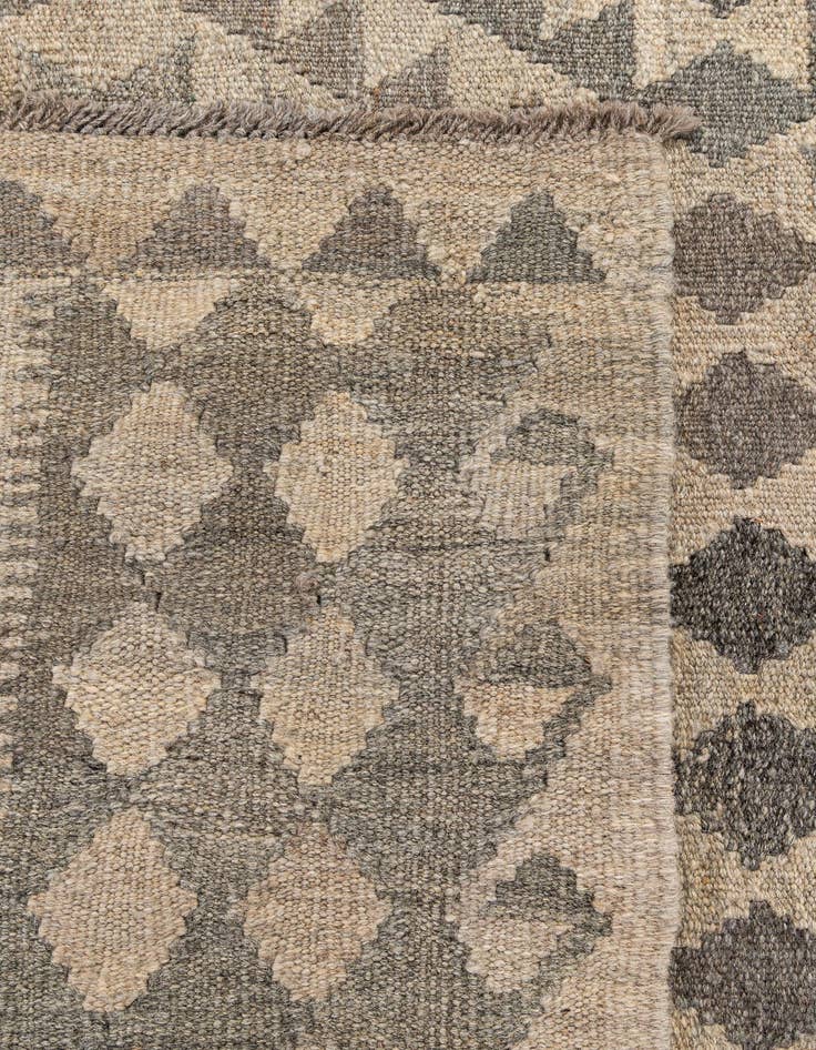 Detail image of  7' x 9' 10  Hand Woven Kilim Maymana Wool Rug