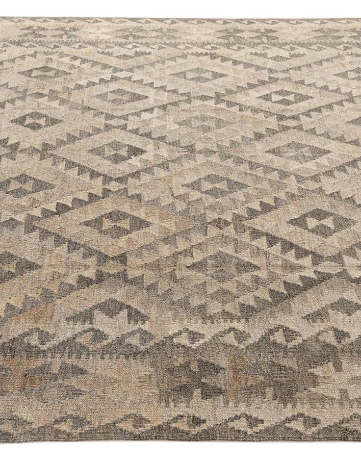 Detail image of  6' 11 x 9' 7  Hand Woven Kilim Maymana Wool Rug