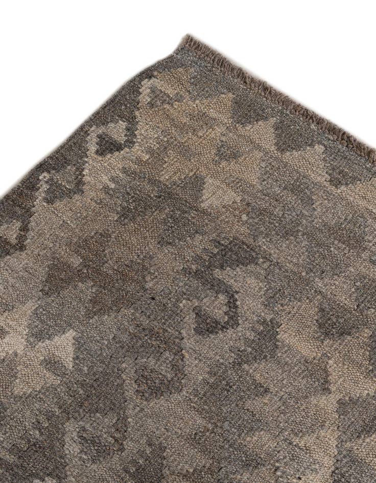 Detail image of  6' 11 x 9' 7  Hand Woven Kilim Maymana Wool Rug