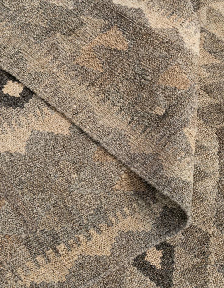 Detail image of  7' x 9' 8  Hand Woven Kilim Maymana Wool Rug