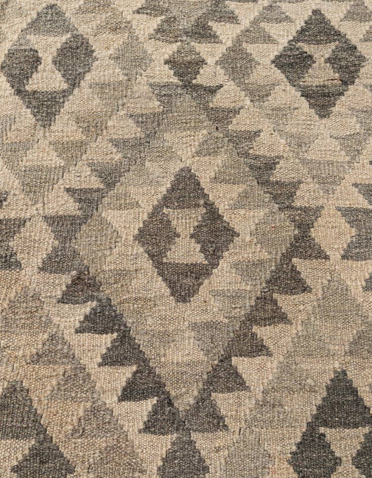Detail image of  7' x 9' 6  Hand Woven Kilim Maymana Wool Rug