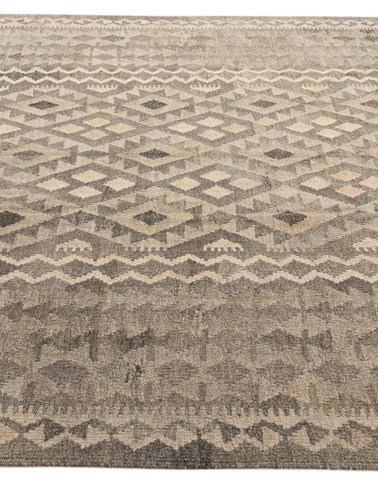 Detail image of  6' 8 x 9' 8  Hand Woven Kilim Maymana Wool Rug