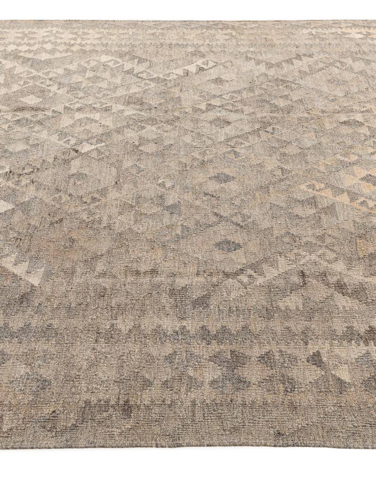 Detail image of  7' x 9' 8  Hand Woven Kilim Maymana Wool Rug