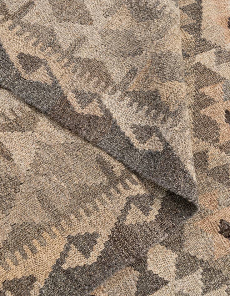 Detail image of  6' 11 x 9' 7  Hand Woven Kilim Maymana Wool Rug