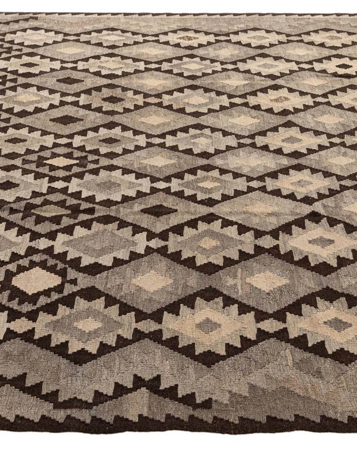 Detail image of  6' 11 x 9' 5  Hand Woven Kilim Maymana Wool Rug