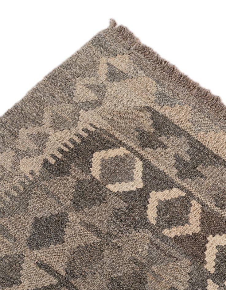 Detail image of  6' 10 x 9' 7  Hand Woven Kilim Maymana Wool Rug