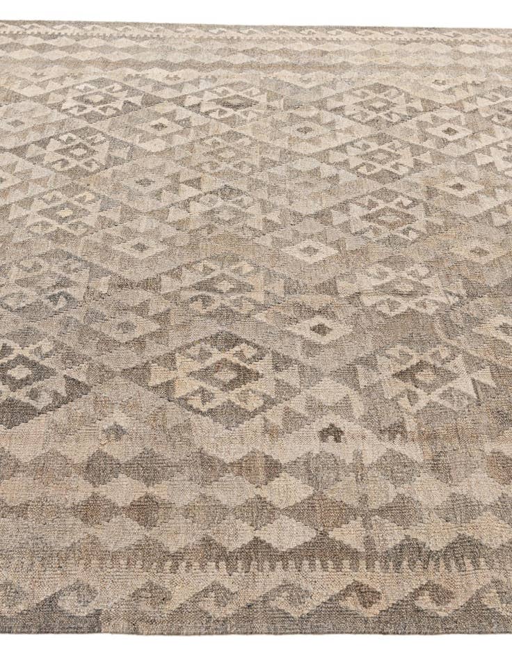 Detail image of  6' 11 x 9' 9  Hand Woven Kilim Maymana Wool Rug