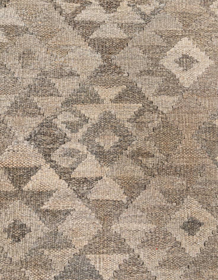 Detail image of  6' 11 x 9' 9  Hand Woven Kilim Maymana Wool Rug