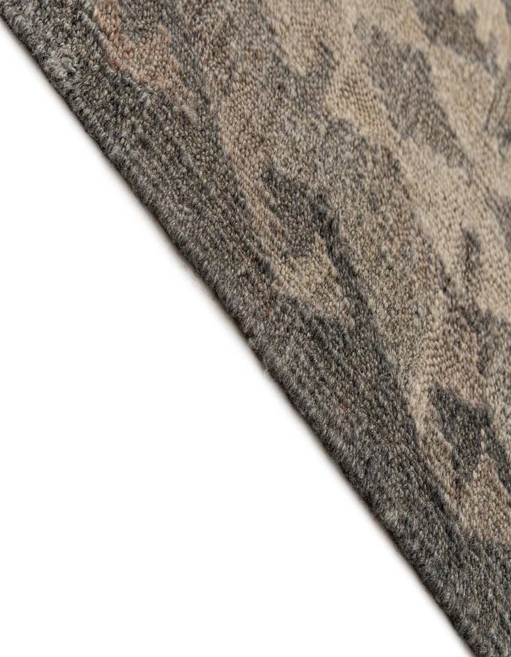 Detail image of  6' 10 x 9' 7  Hand Woven Kilim Maymana Wool Rug