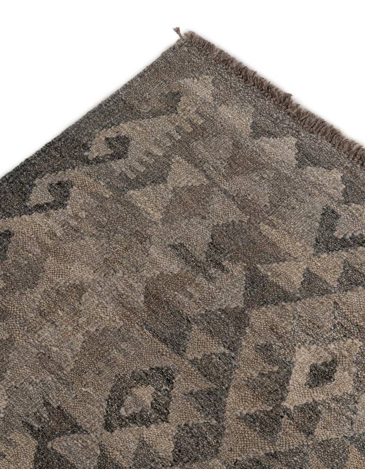 Detail image of  6' 10 x 9' 7  Hand Woven Kilim Maymana Wool Rug