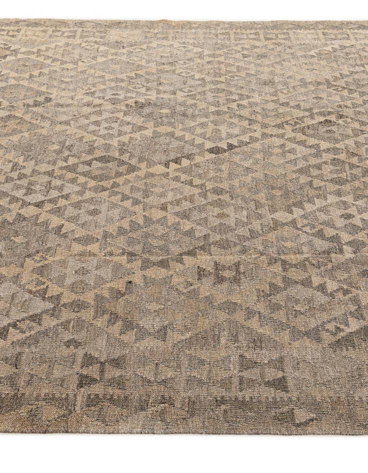 Detail image of  6' 10 x 9' 7  Hand Woven Kilim Maymana Wool Rug