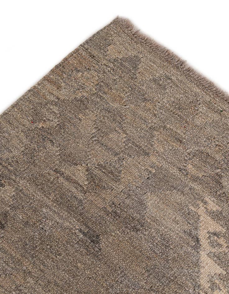 Detail image of  6' 10 x 9' 7  Hand Knotted Kilim Maymana Wool Rug