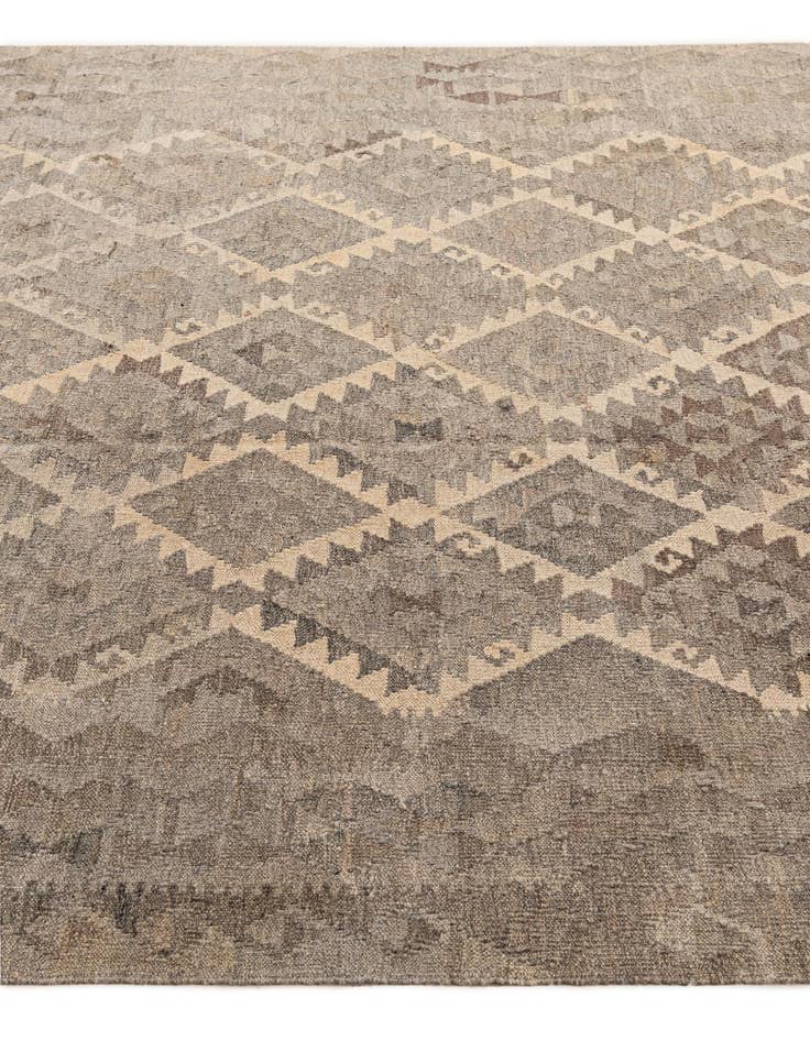 Detail image of  6' 10 x 9' 7  Hand Knotted Kilim Maymana Wool Rug