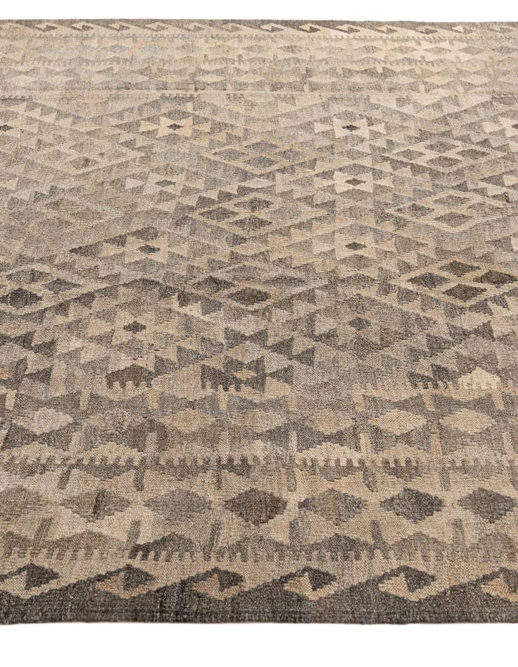 Detail image of  6' 11 x 9' 9  Hand Woven Kilim Maymana Wool Rug
